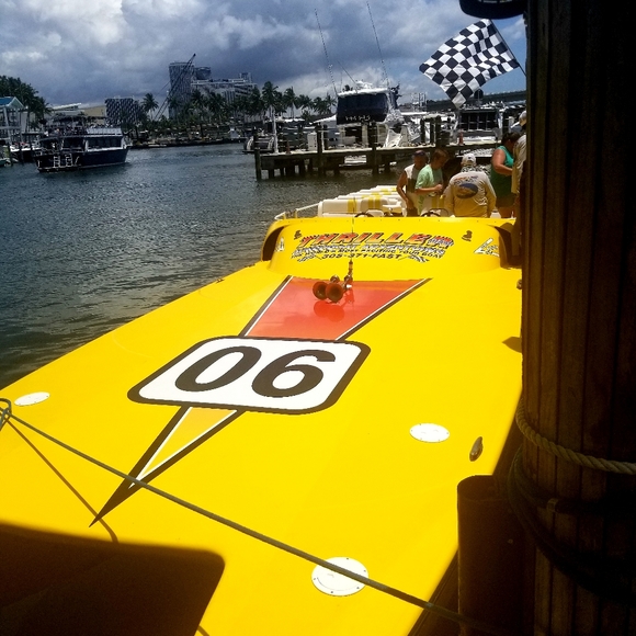 Meet your Posher, Benjamindmartinez - Picture 2 of 16